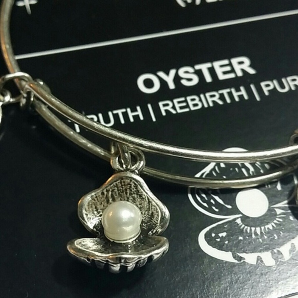 Oyster Alex and Ani
